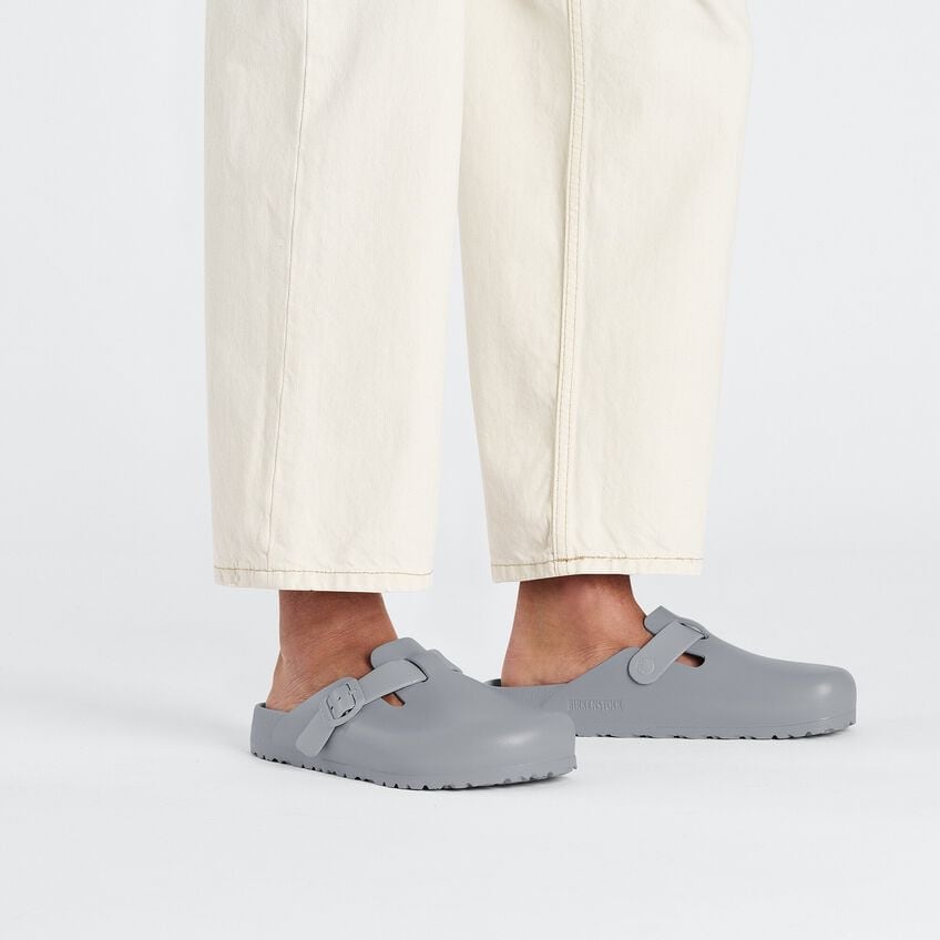 Unisex Boston Essentials EVA Stone Coin  Regular/Wide