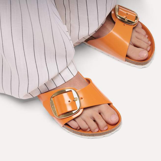 Women's Madrid Big Buckle Natural Leather Patent High-Shine Kurkuma