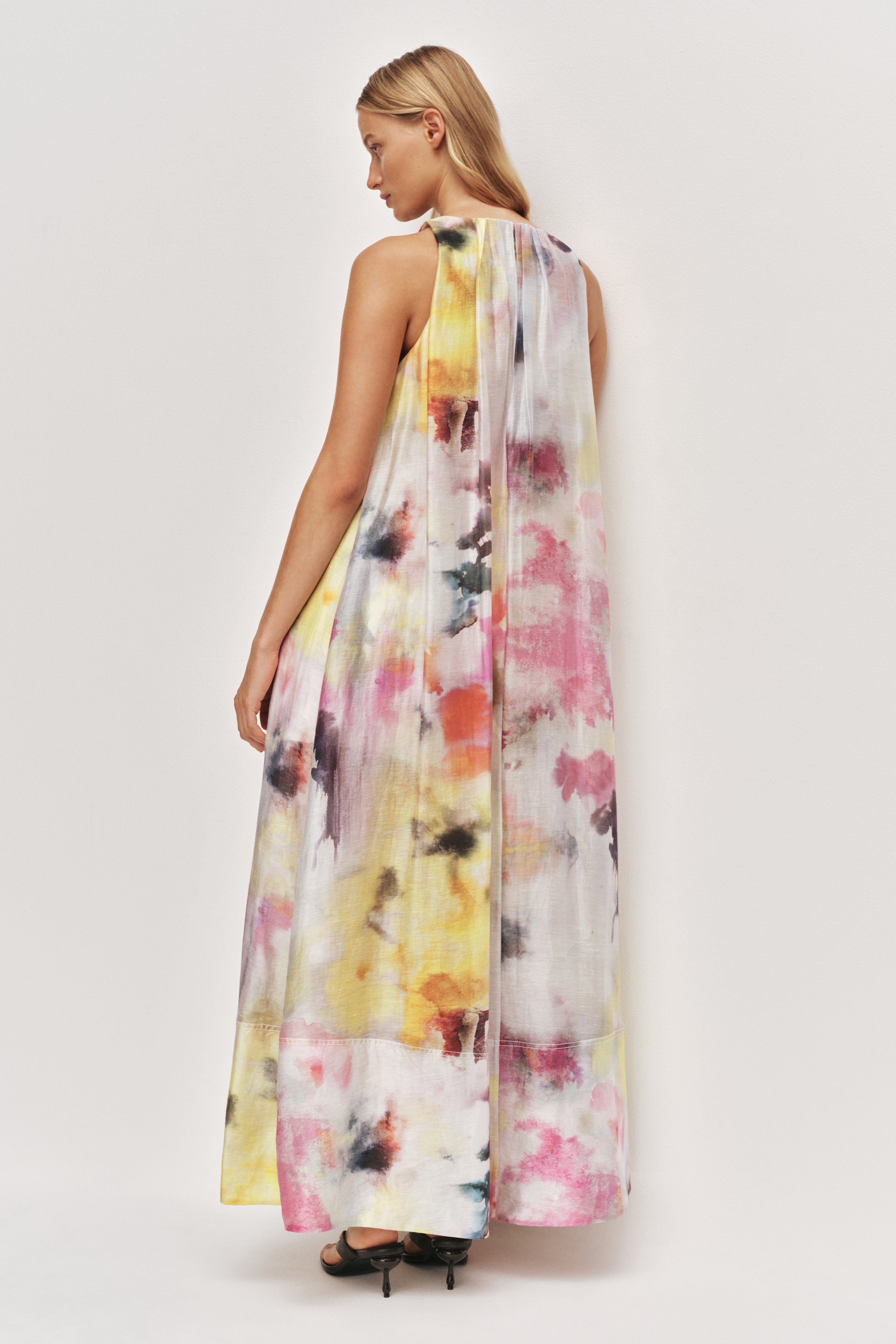Waylyn Gown