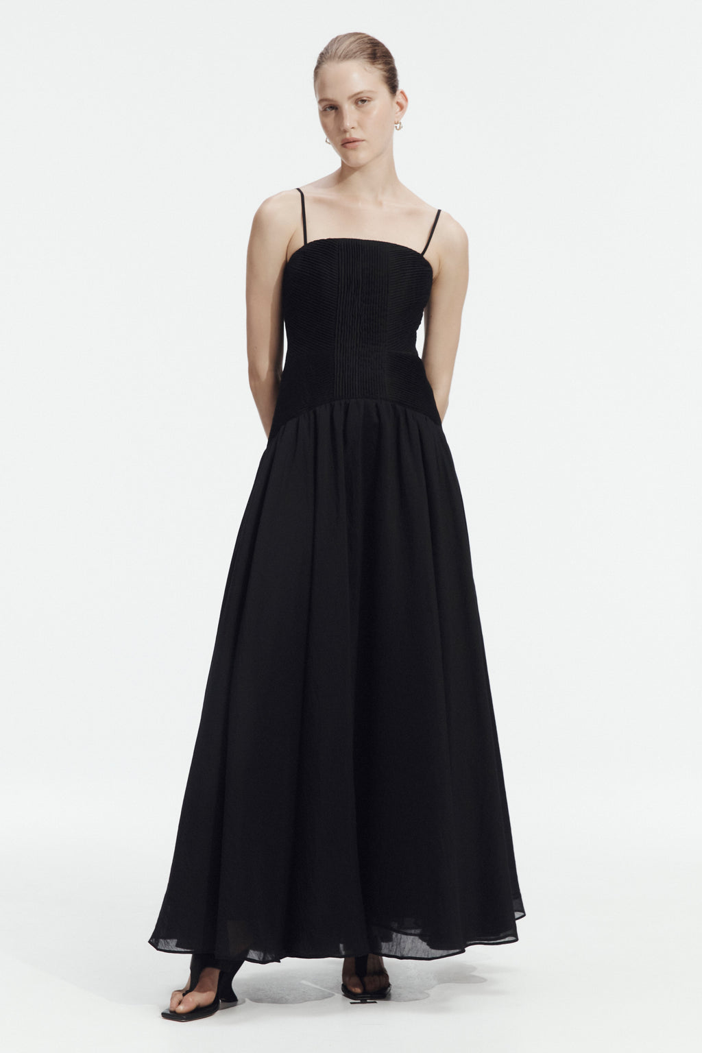 Contour Gown