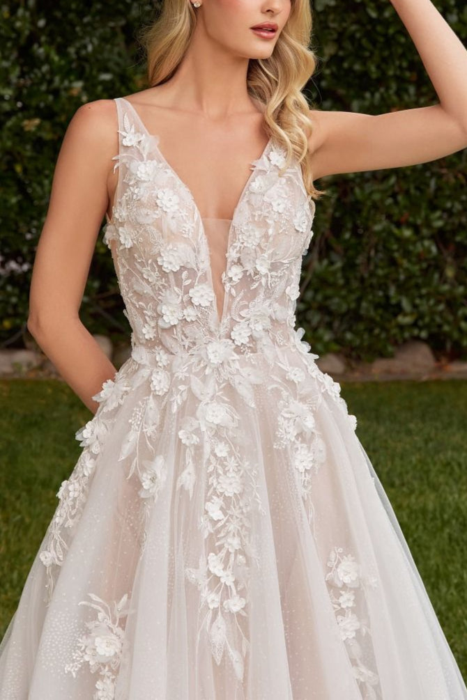 Geneva | A-line Tulle Wedding Gown with Removable Sleeves
