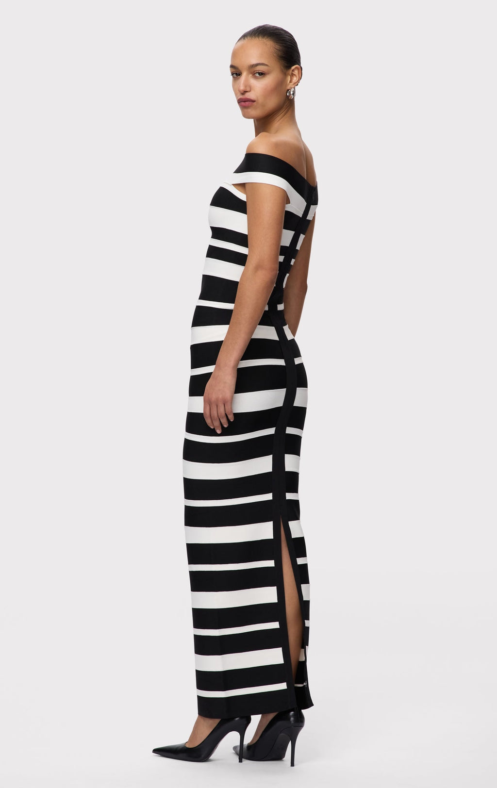 THE KIVA GOWN