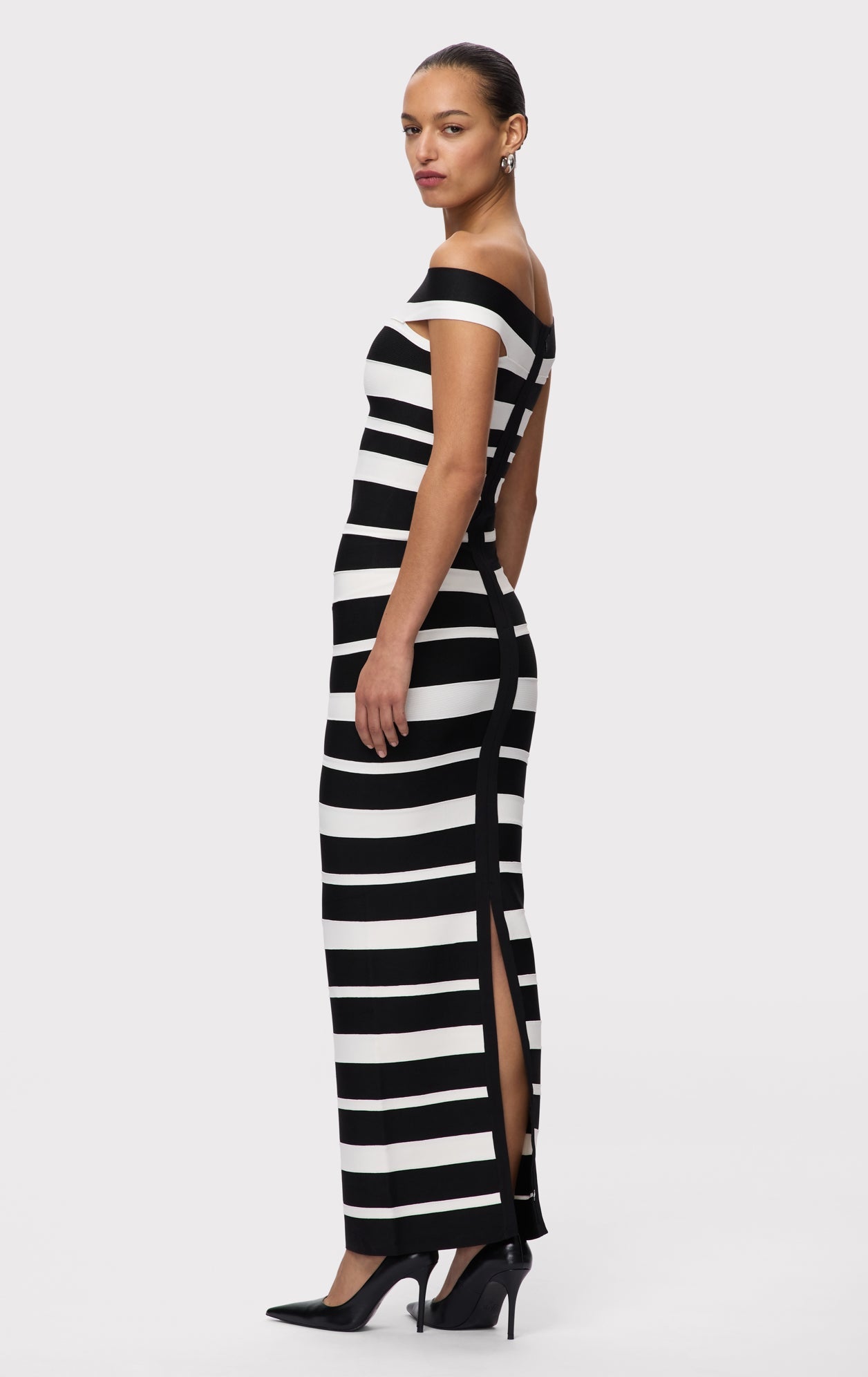 THE KIVA GOWN