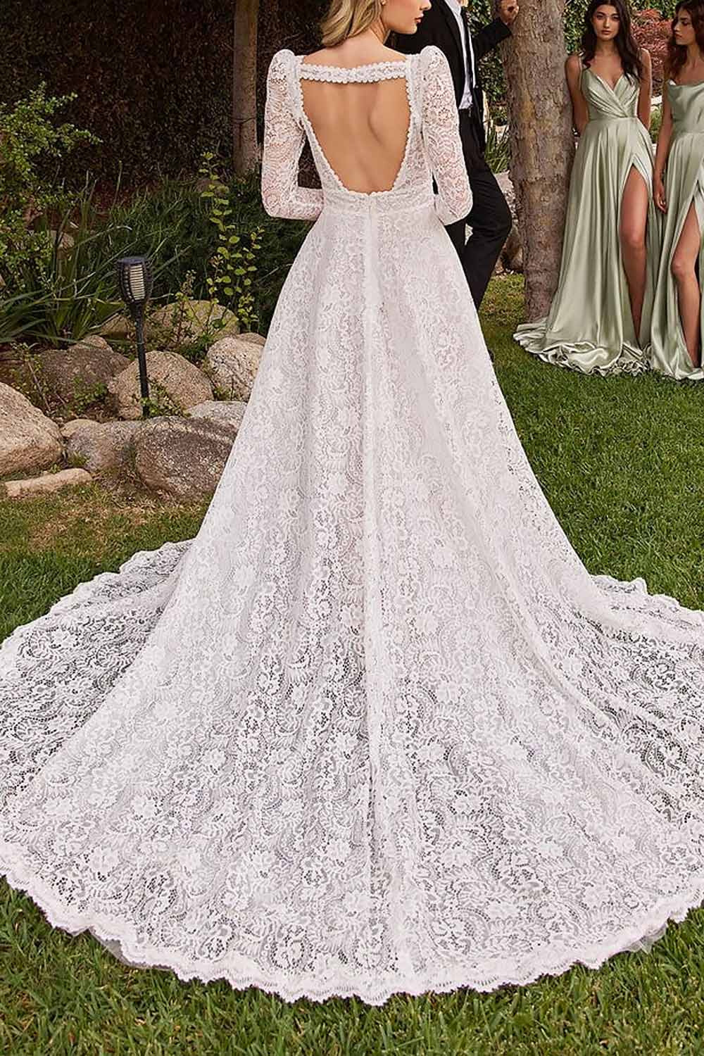 Katina | Lace Wedding Dress with Removable Sleeves