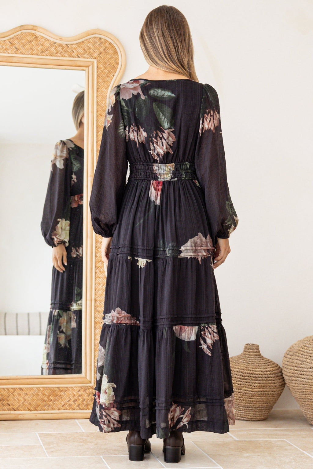Maroney Maxi Dress - Pleat Detailed A-Line Dress with Balloon Sleeves in Mika Print