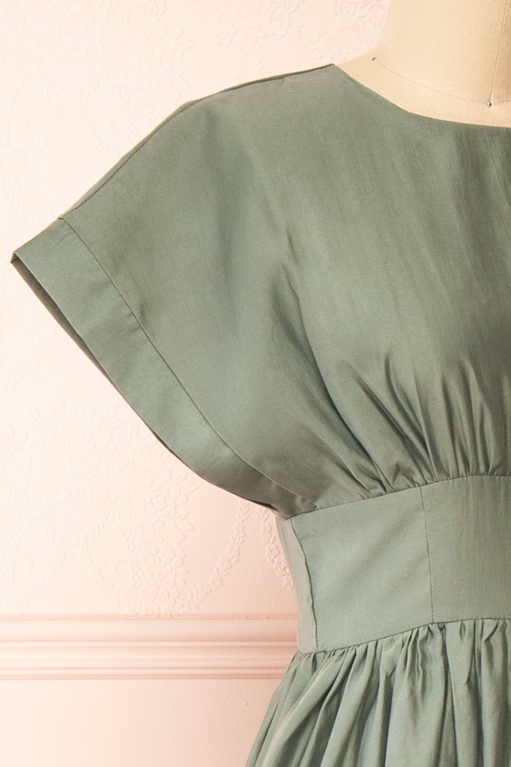 Miriel | Sage Midi Dress w/ Short Sleeves