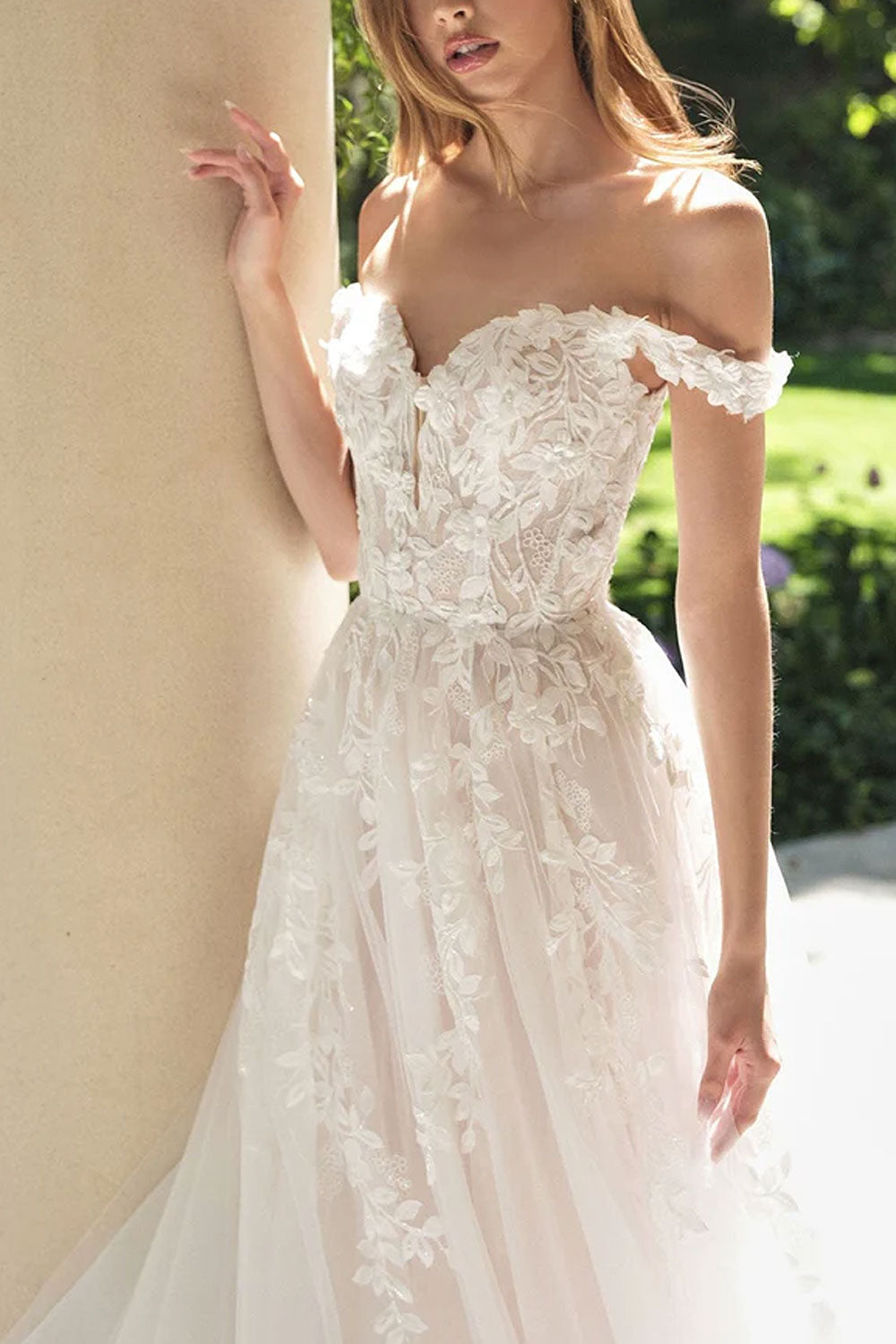 Nocthera | Layered Tulle Maxi Corset Wedding Dress with Removable Straps