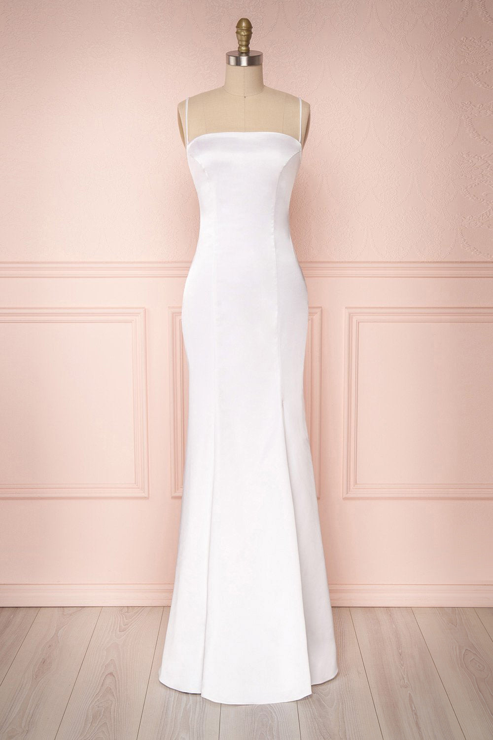 Naomie Ivory | Silky Mermaid Bridal Gown with Slit by Arti Gogna