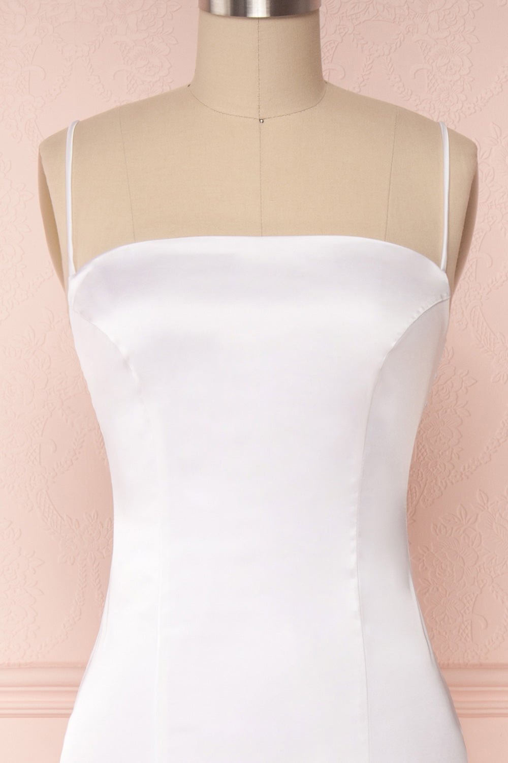Naomie Ivory | Silky Mermaid Bridal Gown with Slit by Arti Gogna