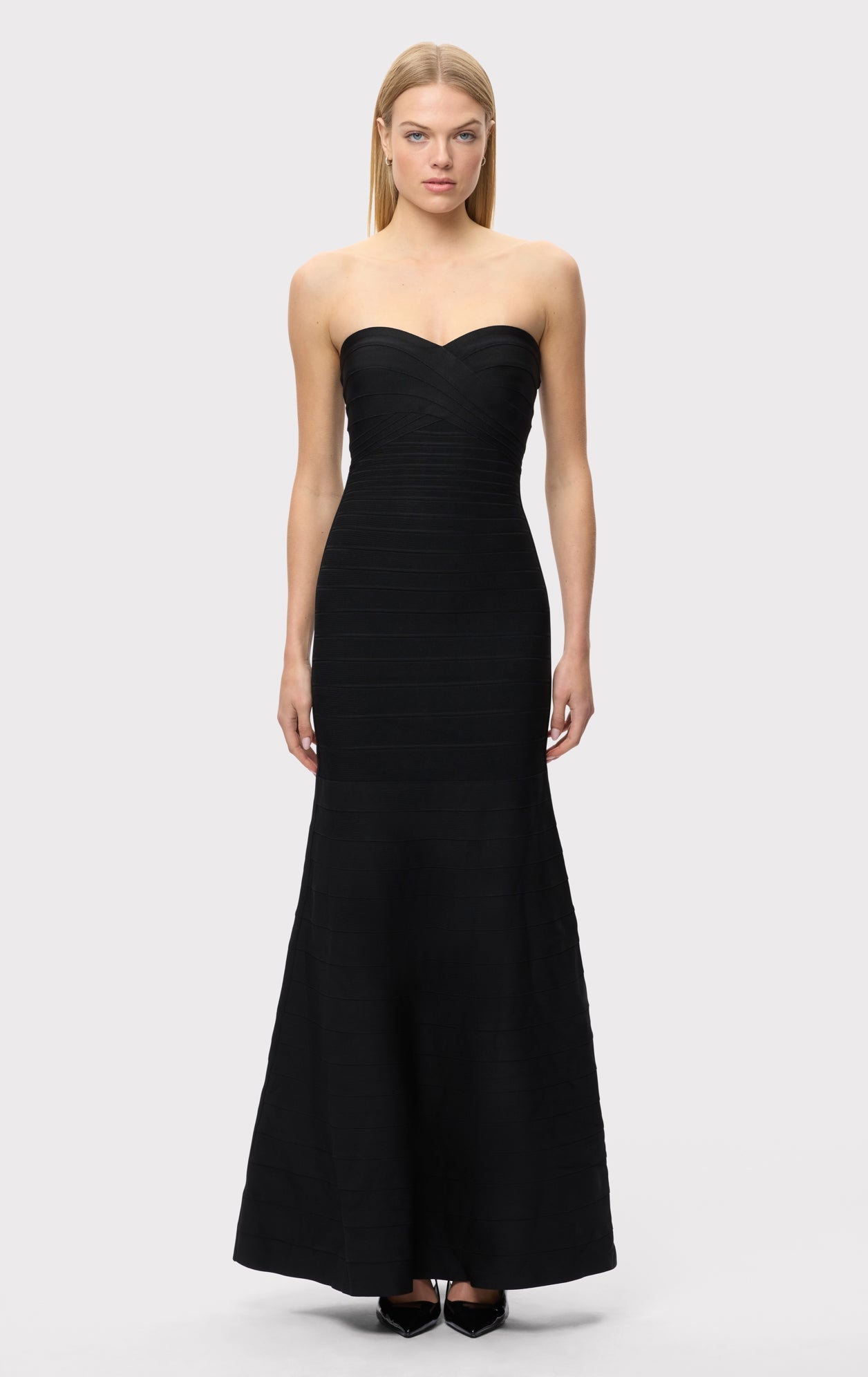 THE SARA GOWN