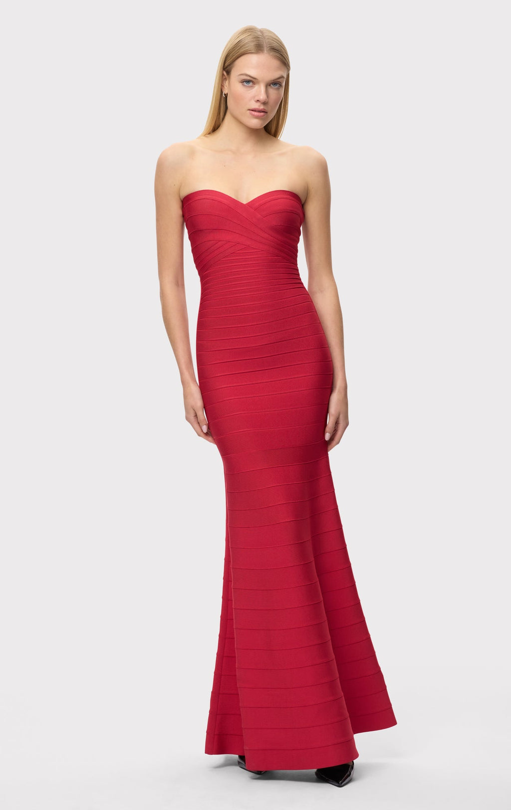 THE SARA GOWN