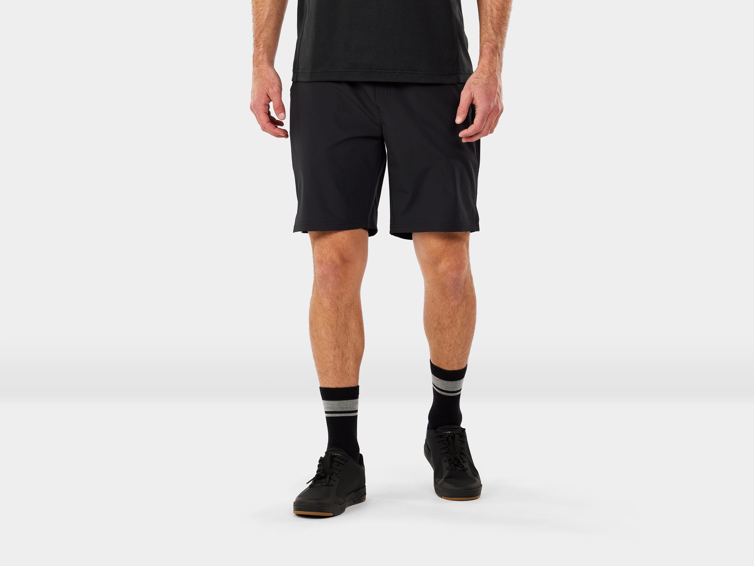 Short Trek Quantum Small Black