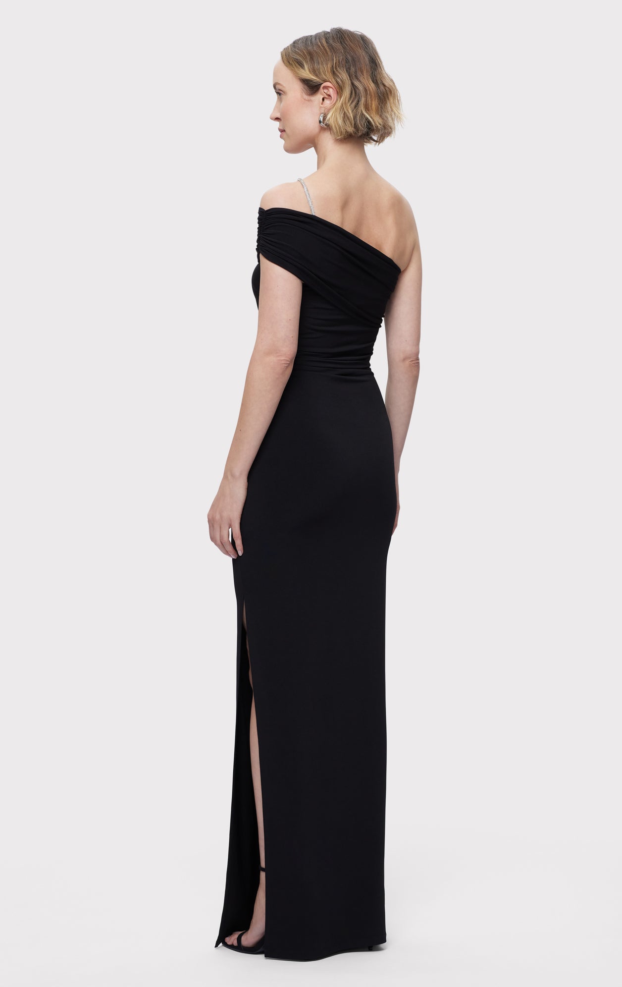 THE OLIVIA GOWN
