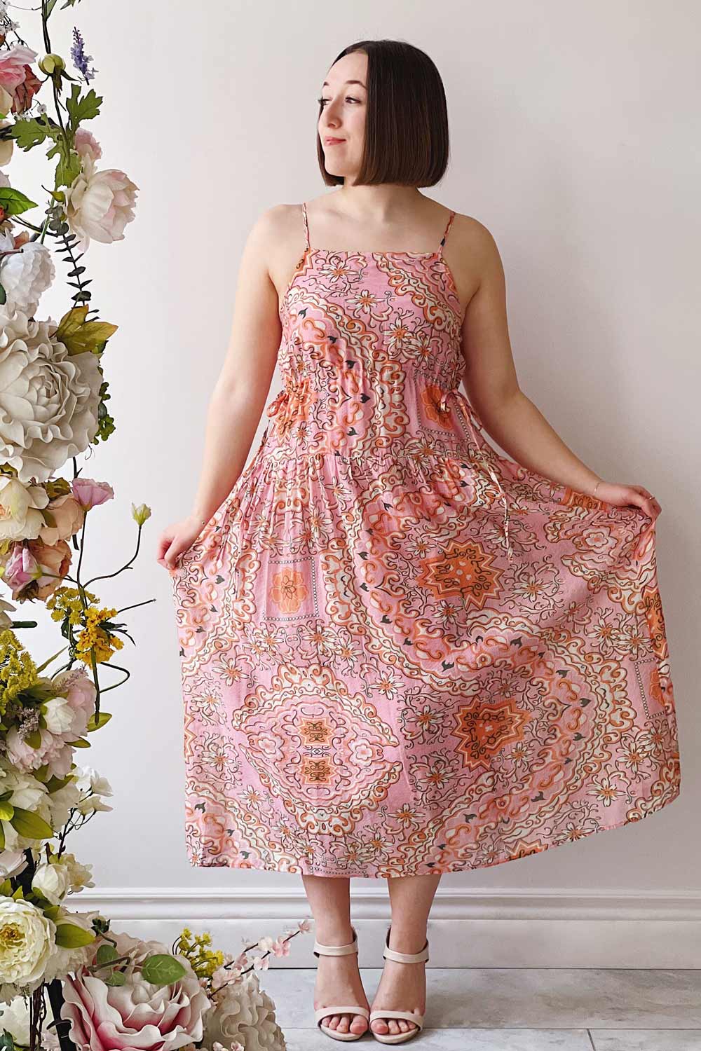 Wydowna | Pink Midi Dress w/ Floral Motif