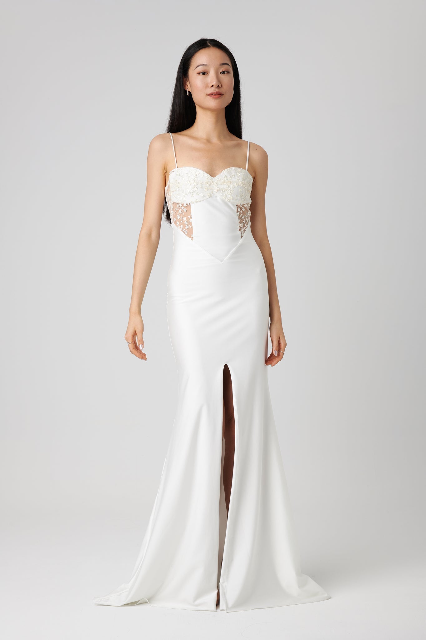 Elaria Ivory | Embroidered Fitted Wedding Dress with Slit by Arti Gogna