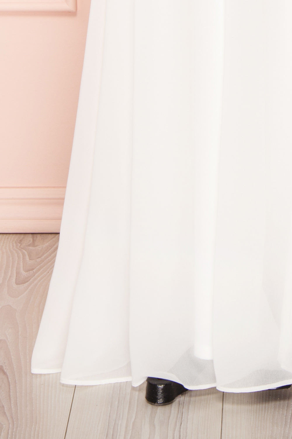 Senji Ivory | Backless Chiffon & Lace Gown