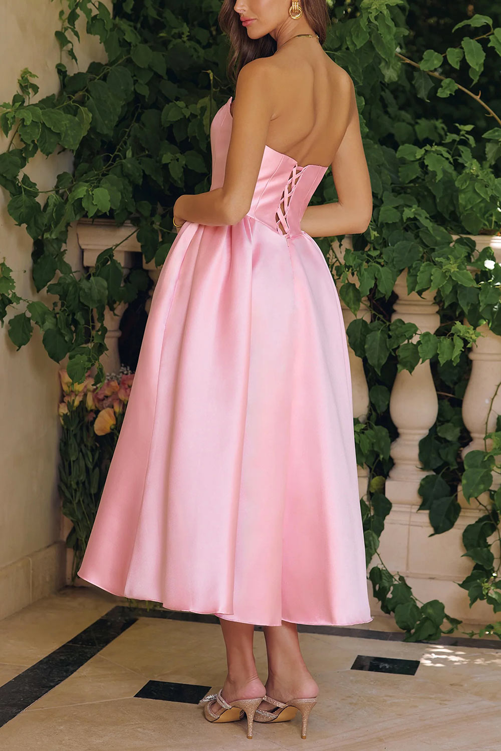Thalya Blush | Long Satin Dress with Fitted Bodice and Pockets