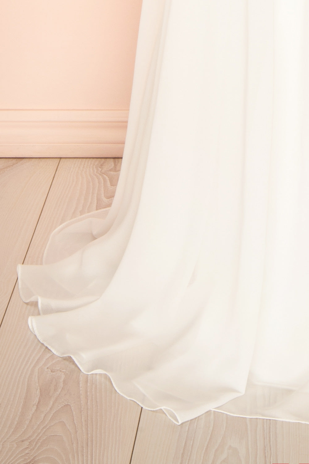 Bayley | Chiffon Halter Neck White Maxi Wedding Dress