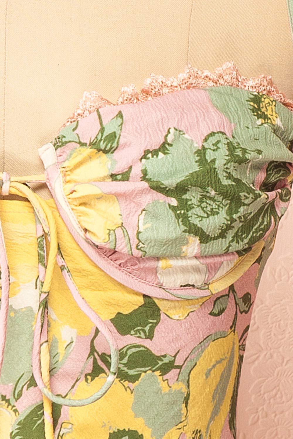 Bestie | Short Pink Floral Dress