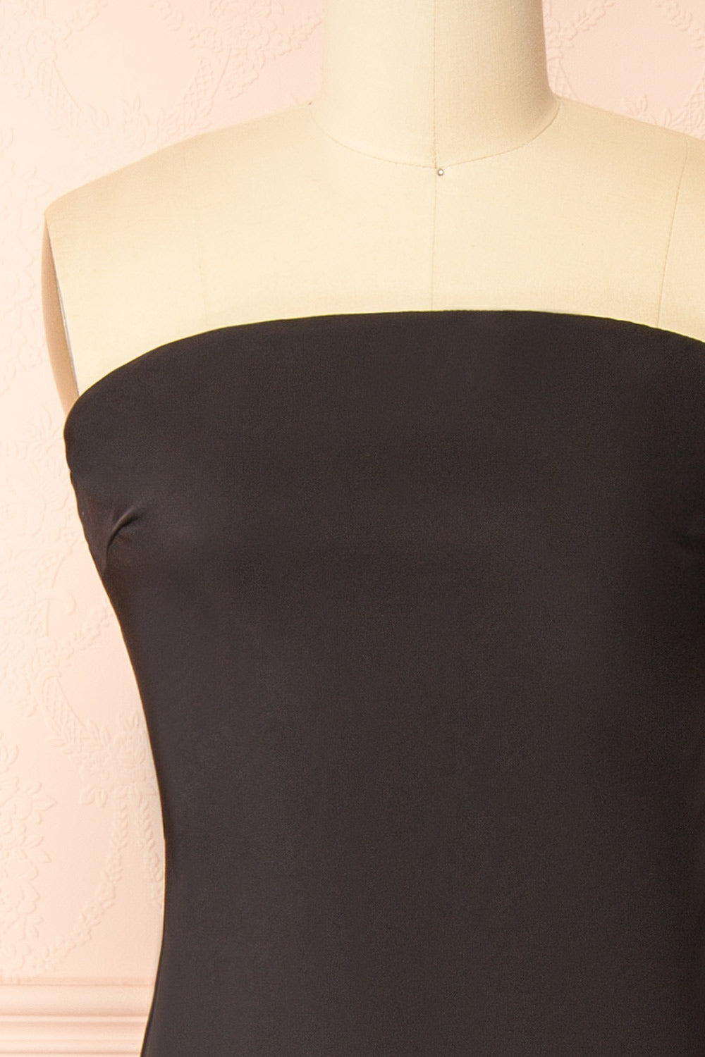 Cathleen Black | Fitted Strapless Satin Maxi Dress