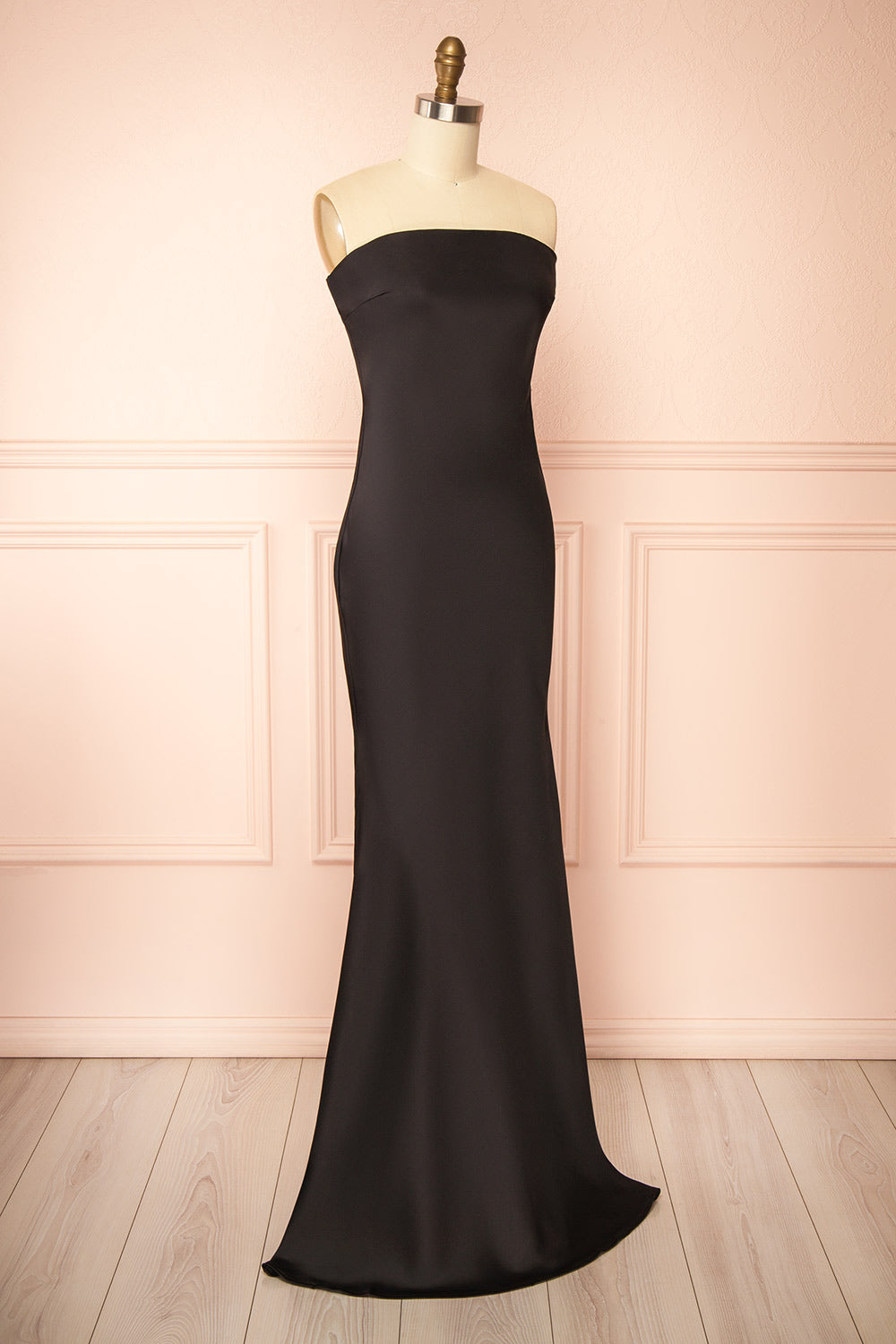 Cathleen Black | Fitted Strapless Satin Maxi Dress