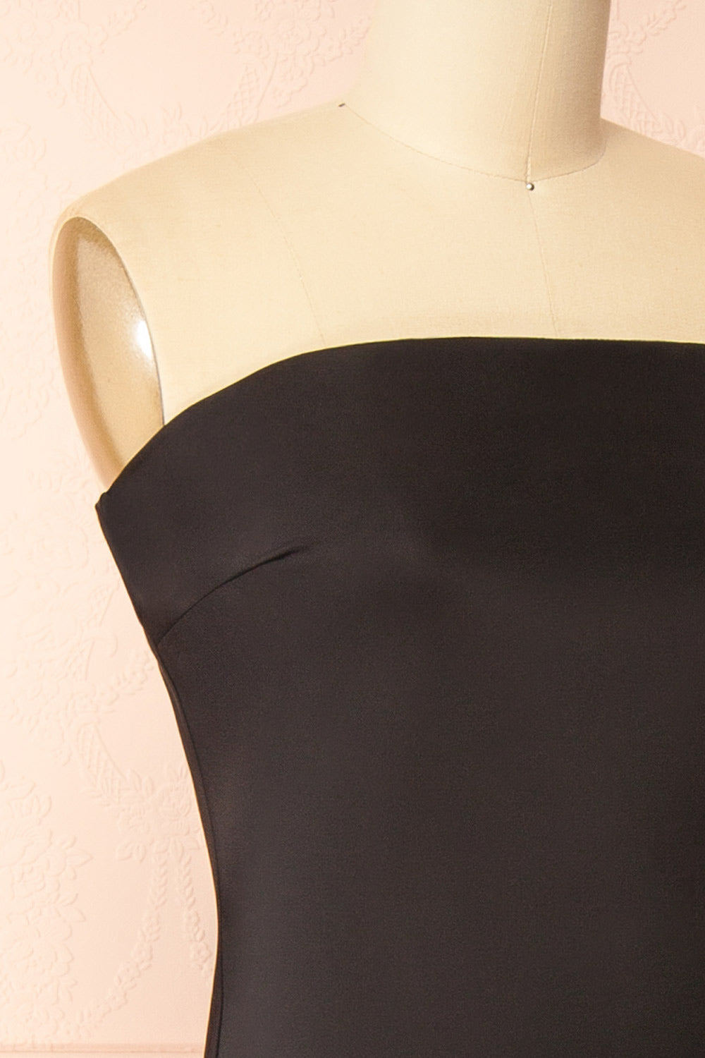 Cathleen Black | Fitted Strapless Satin Maxi Dress