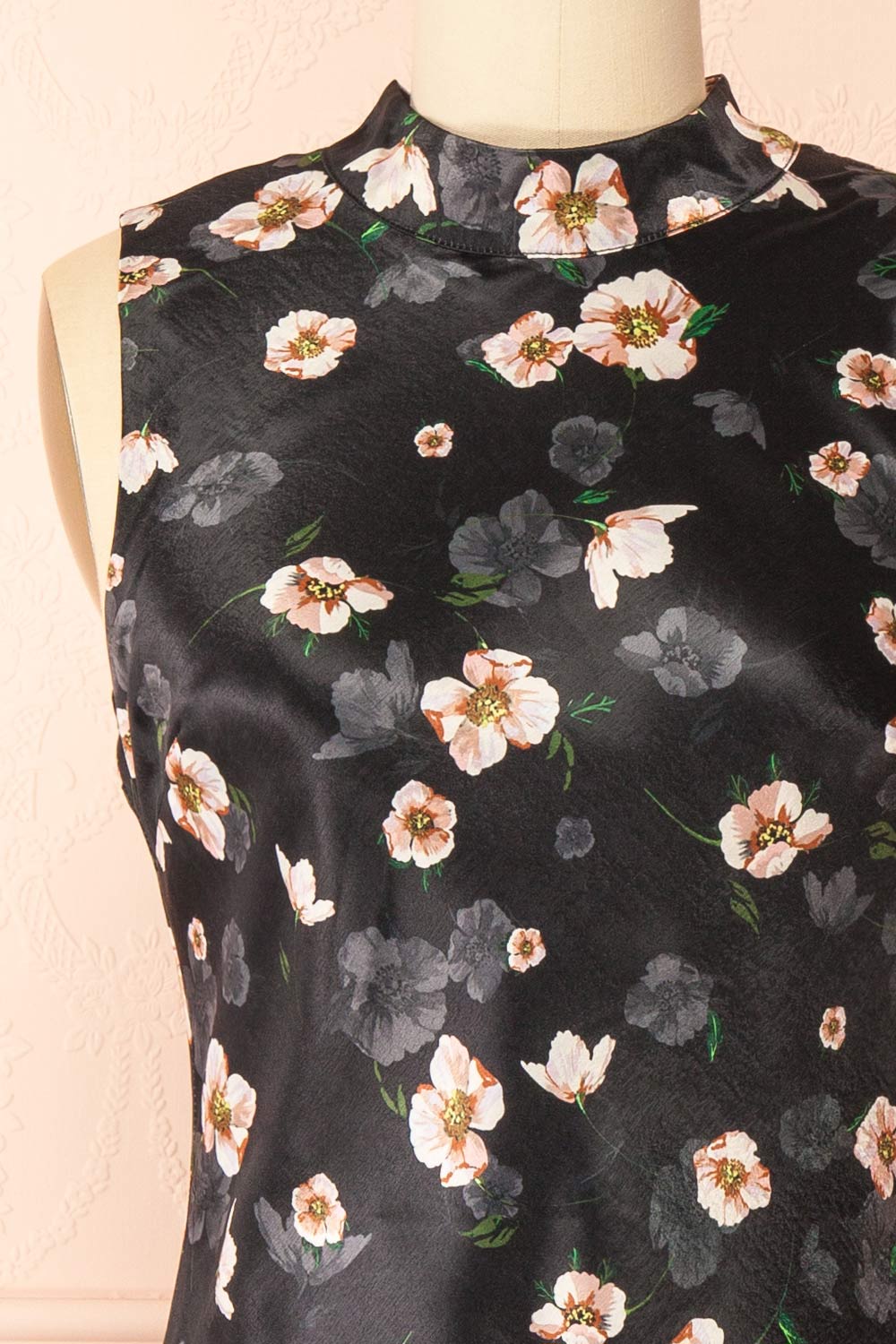 Dalilah | Short Floral Dress with Open Back