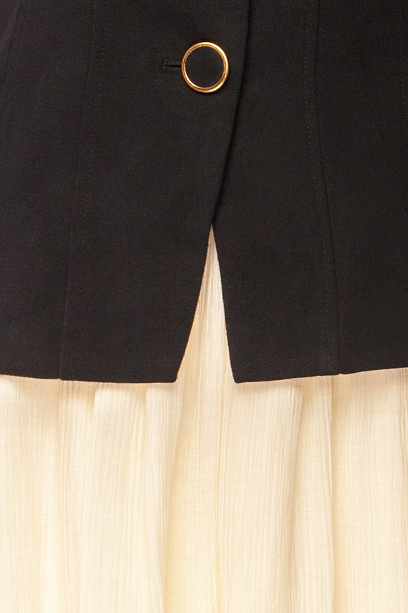 Dhule Black | Sleeveless Contrast Maxi Dress with Button Front