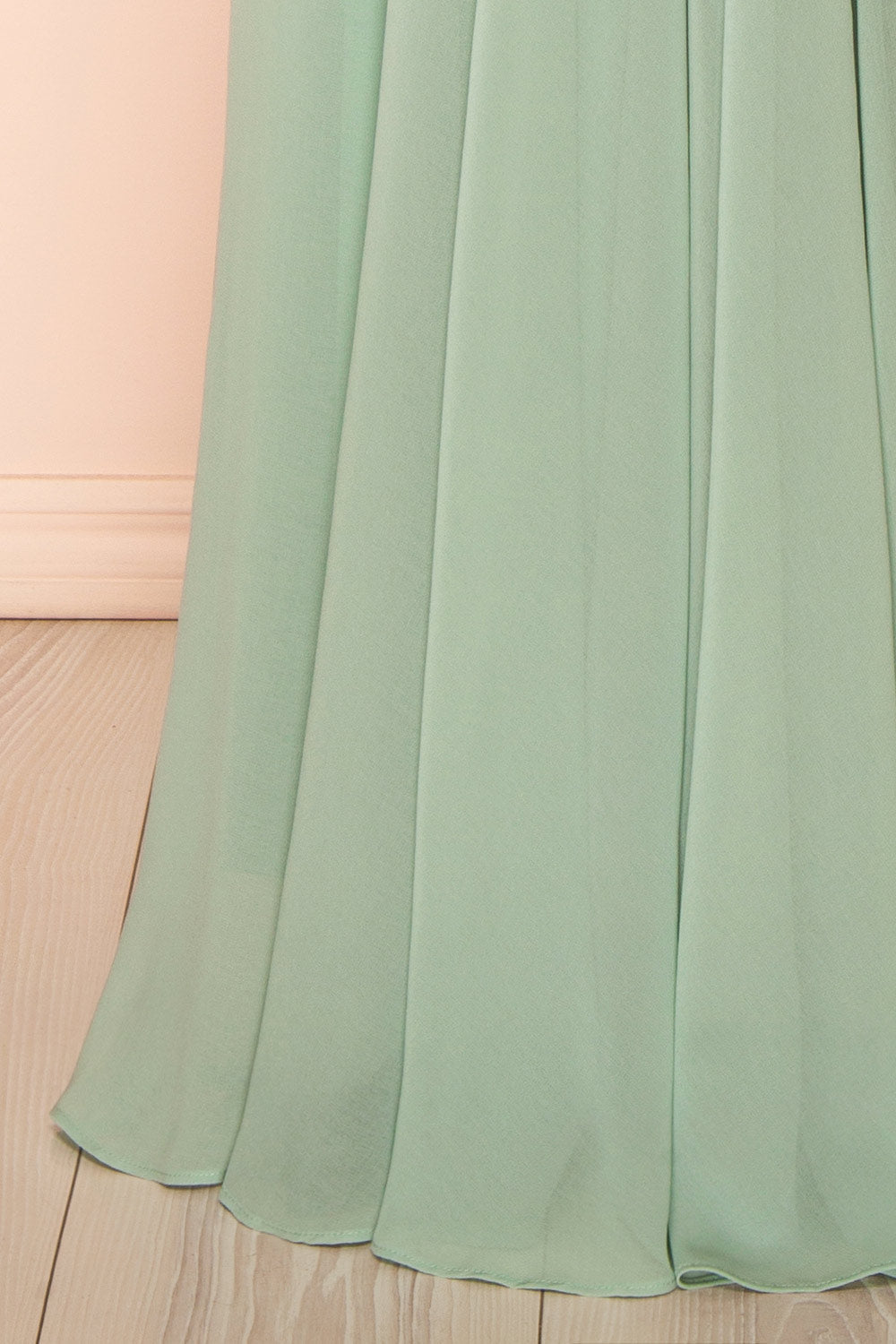 Diana Sage | Exclusive 1861 A-Line Chiffon Dress with Slit