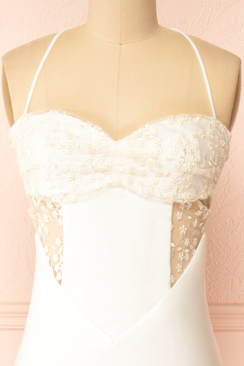 Elaria Ivory | Embroidered Fitted Wedding Dress with Slit by Arti Gogna