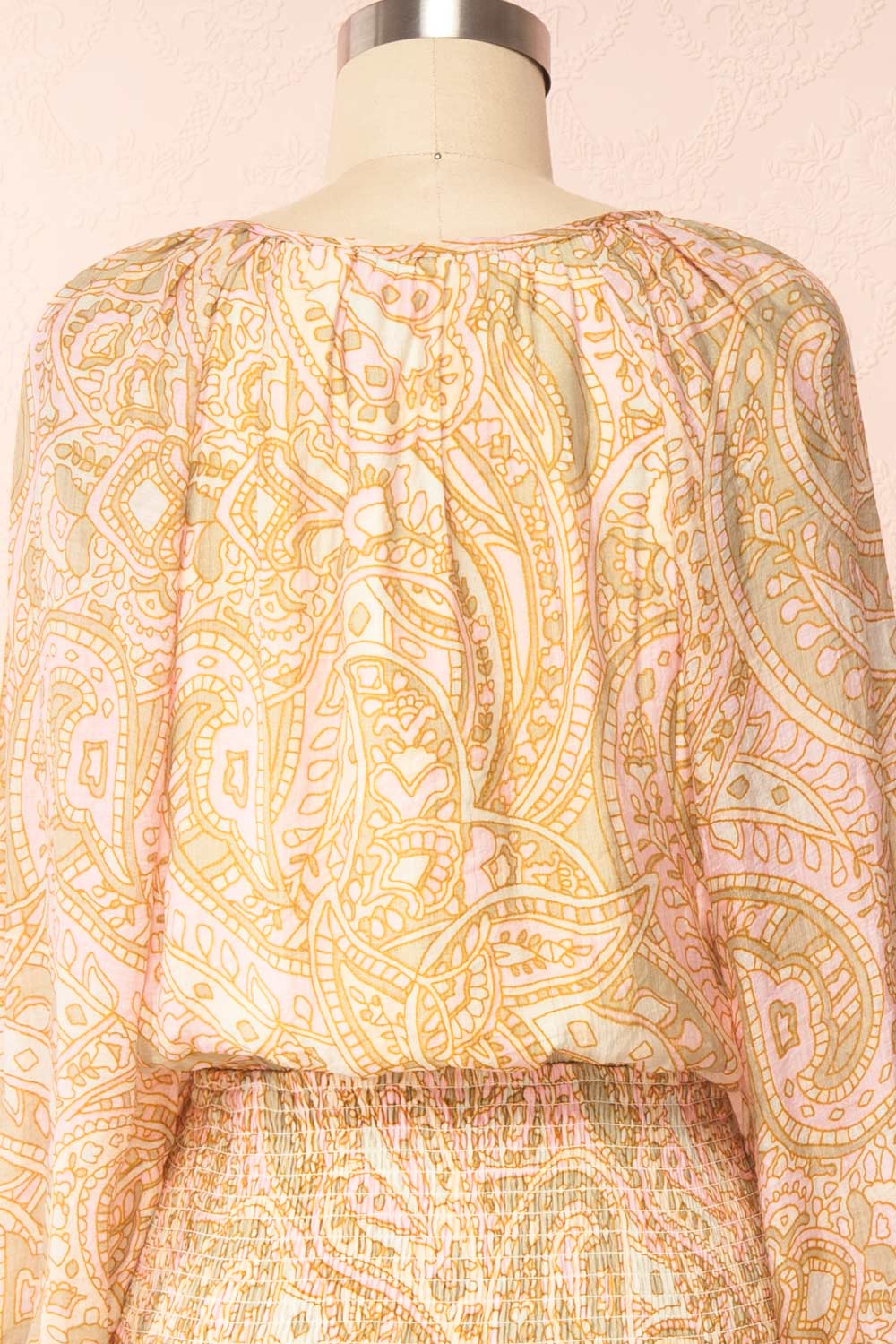 Freela | Short Paisely Patterned V-Neck Dress