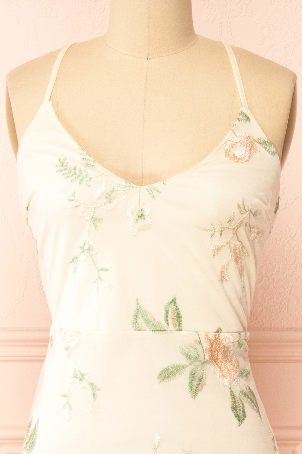 Hildred | Embroidered Midi Dress with Open Back