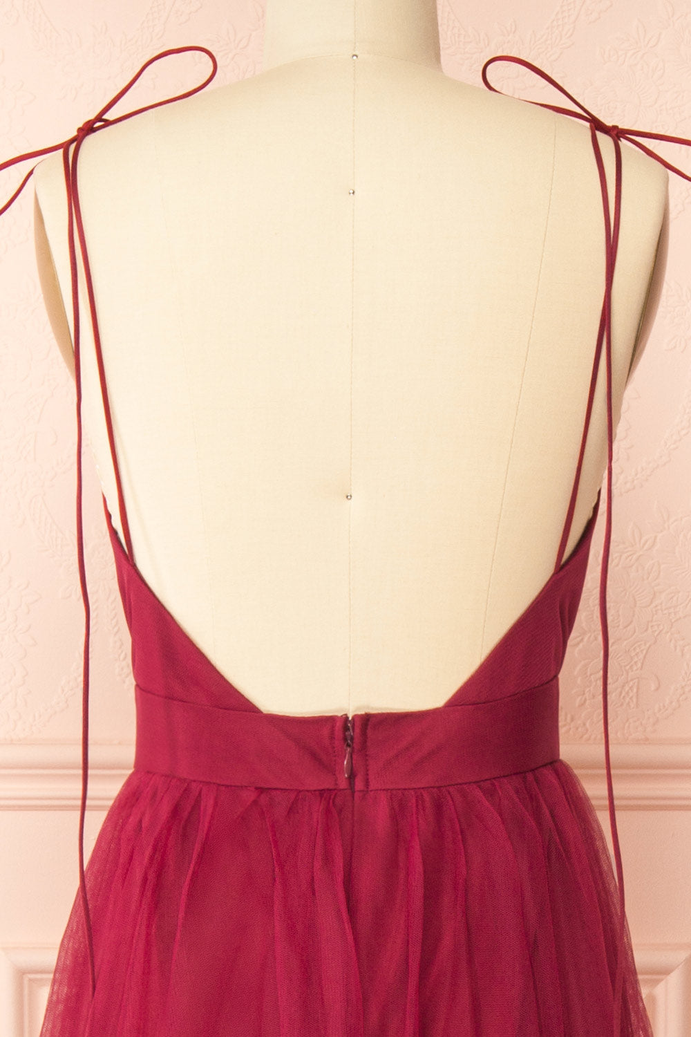 Hyedi Burgundy | Tulle Gown with Plunging Neckline