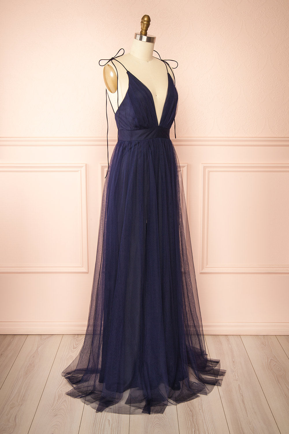 Hyedi Navy | Tulle Gown with Plunging Neckline