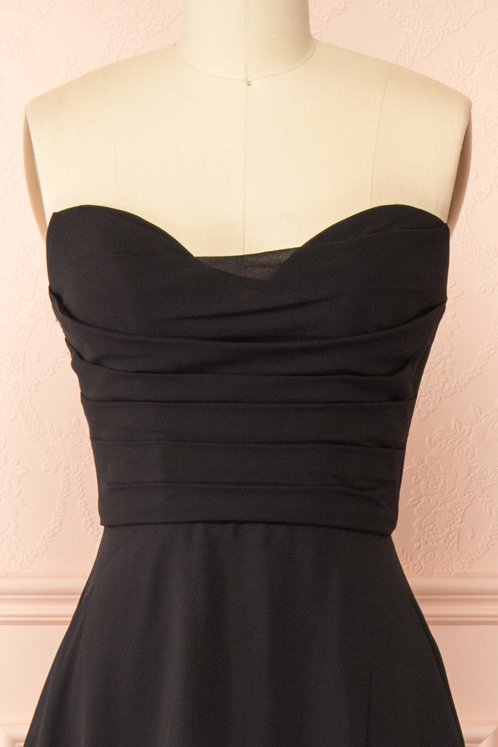 Janie Black | Chiffon Maxi Dress with Sweetheart Neckline and Scarf