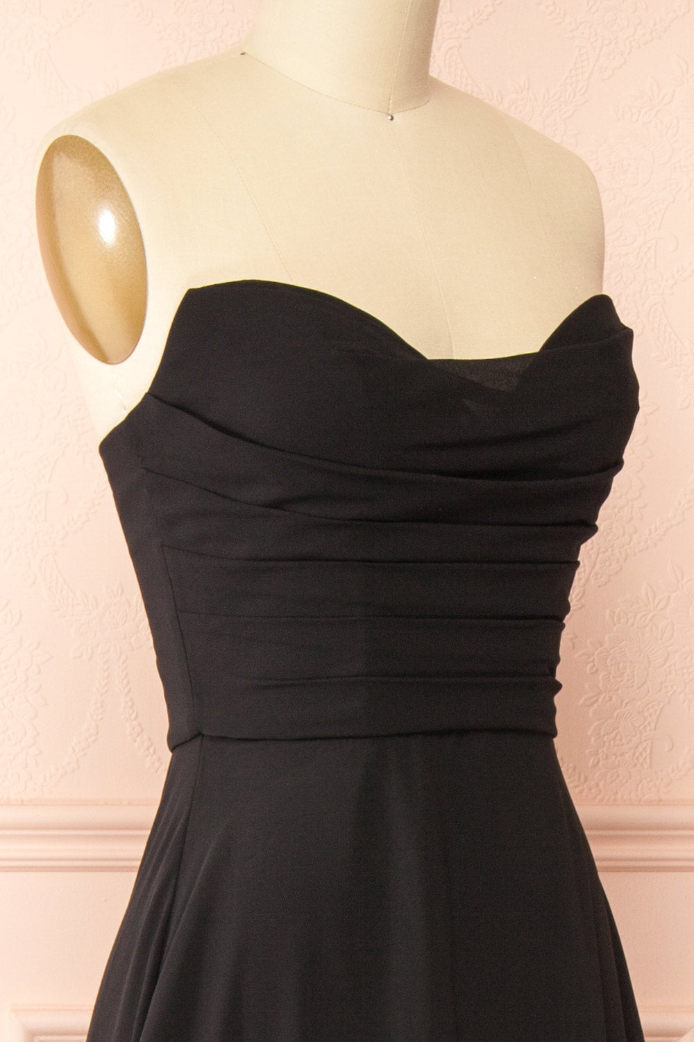 Janie Black | Chiffon Maxi Dress with Sweetheart Neckline and Scarf