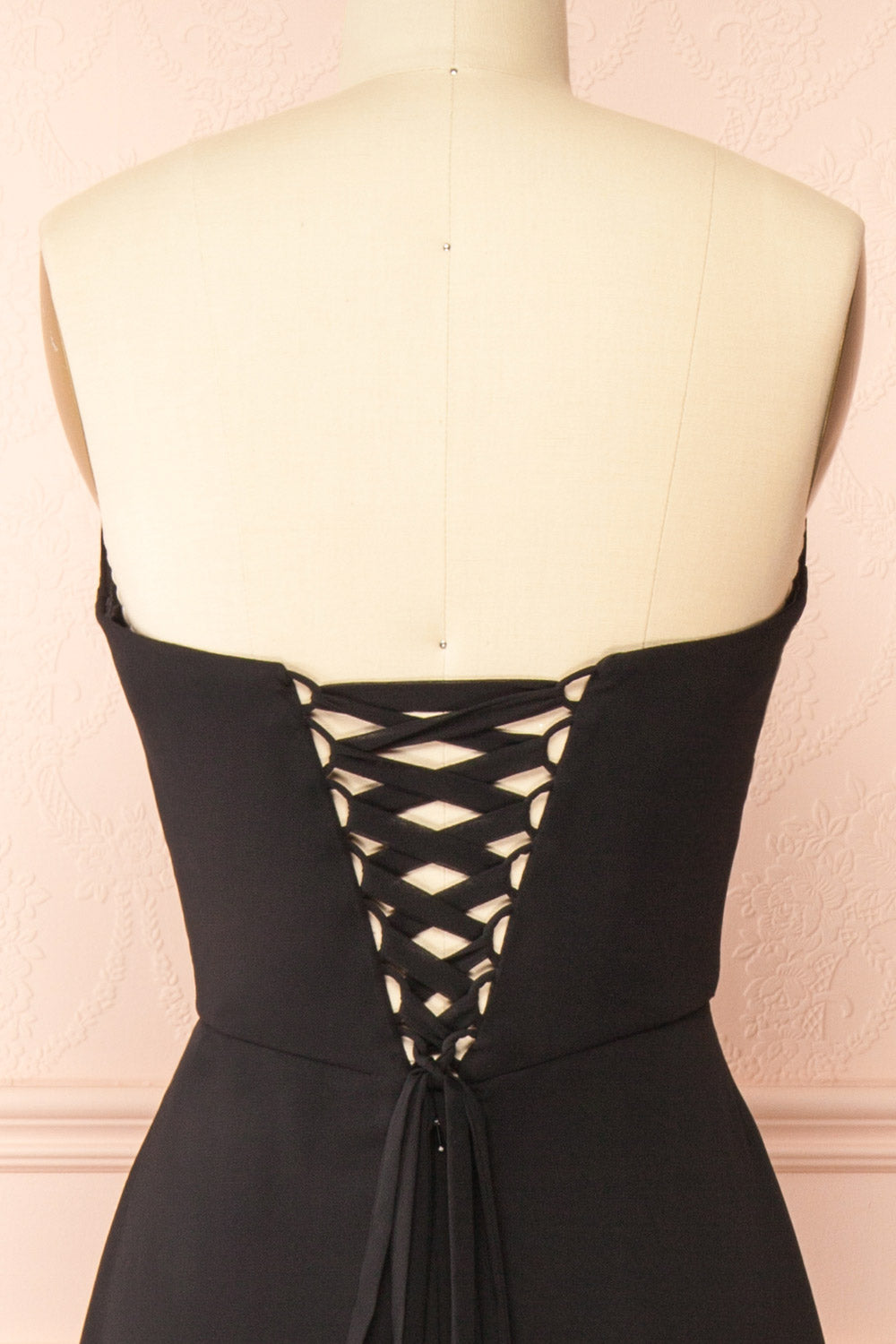 Janie Black | Chiffon Maxi Dress with Sweetheart Neckline and Scarf
