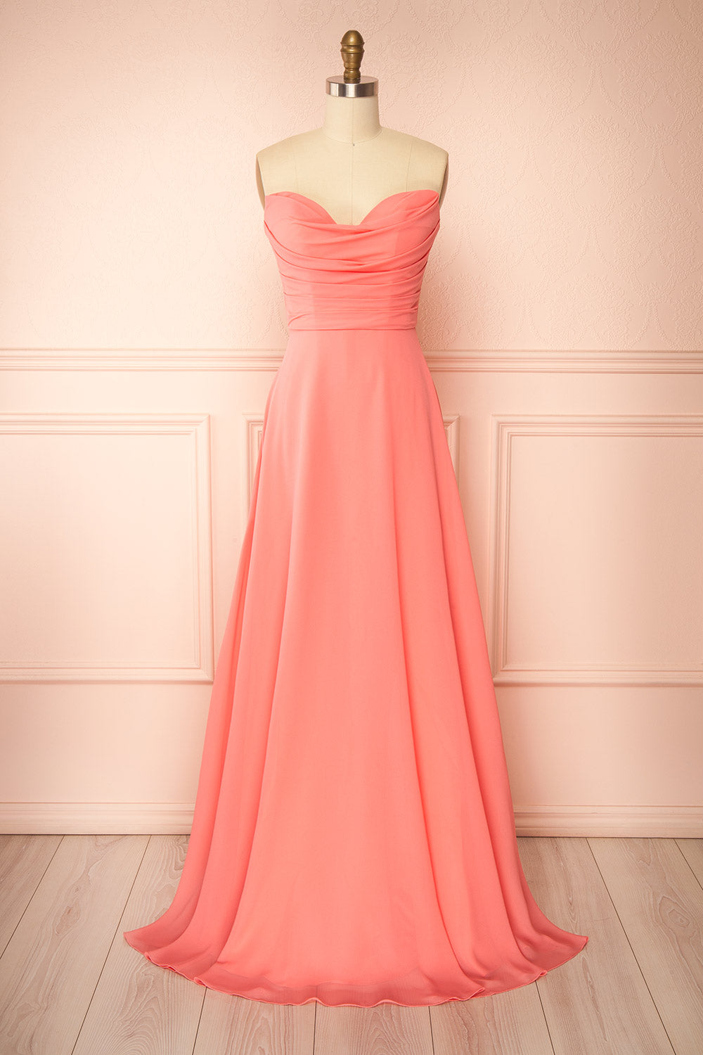 Janie Coral | Chiffon Maxi Dress with Sweetheart Neckline and Scarf