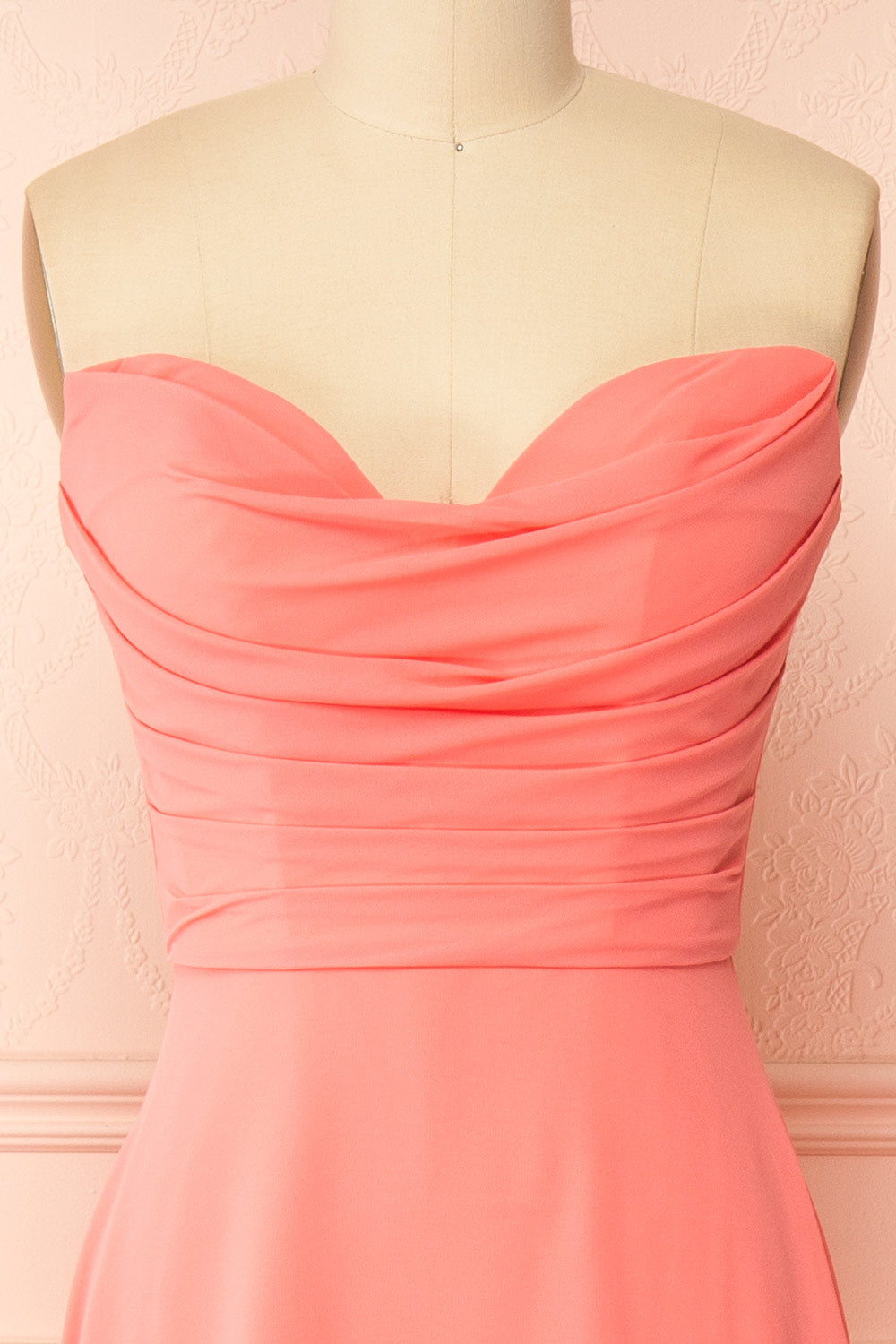 Janie Coral | Chiffon Maxi Dress with Sweetheart Neckline and Scarf