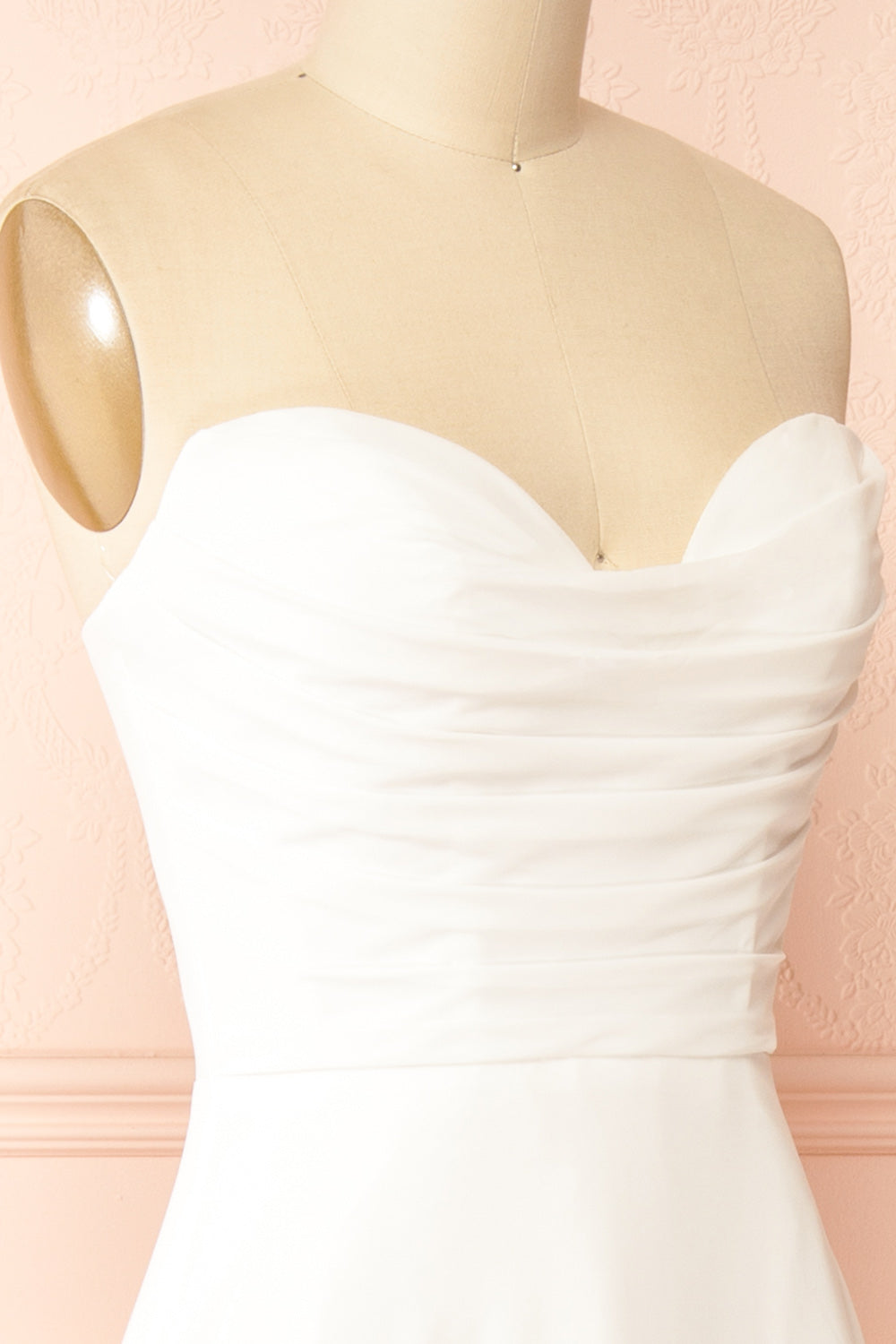 Jannah | Chiffon White Maxi Wedding Dress with Sweetheart Neckline