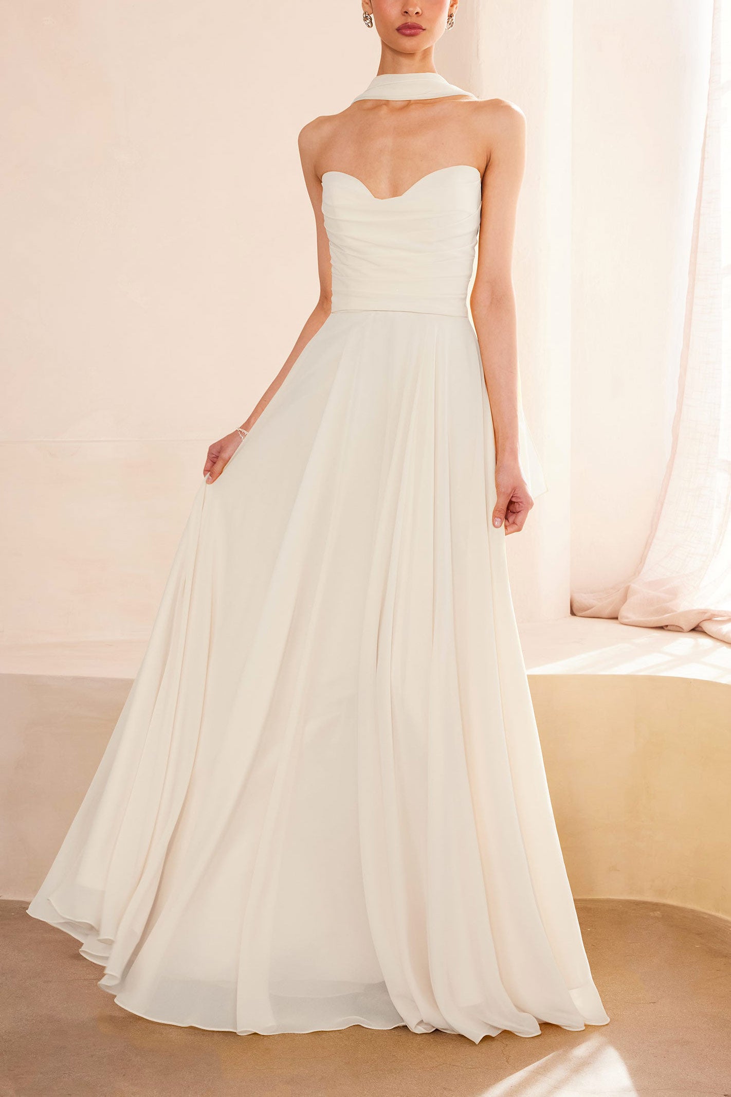 Jannah | Chiffon White Maxi Wedding Dress with Sweetheart Neckline