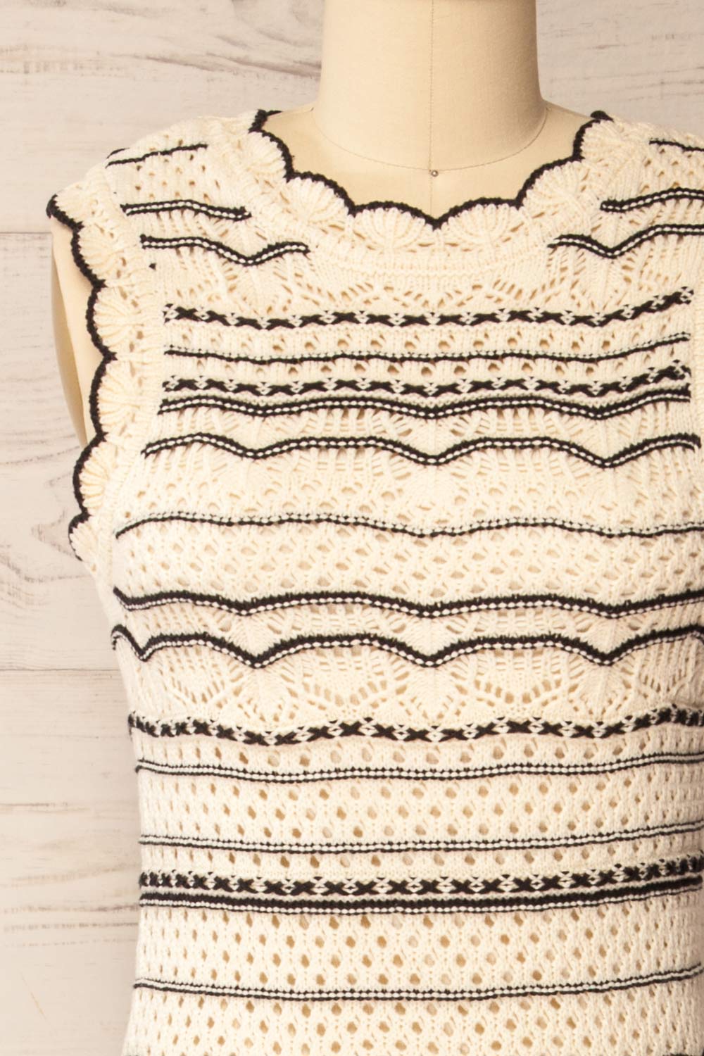 Kande | Long Fitted Striped Crochet Dress