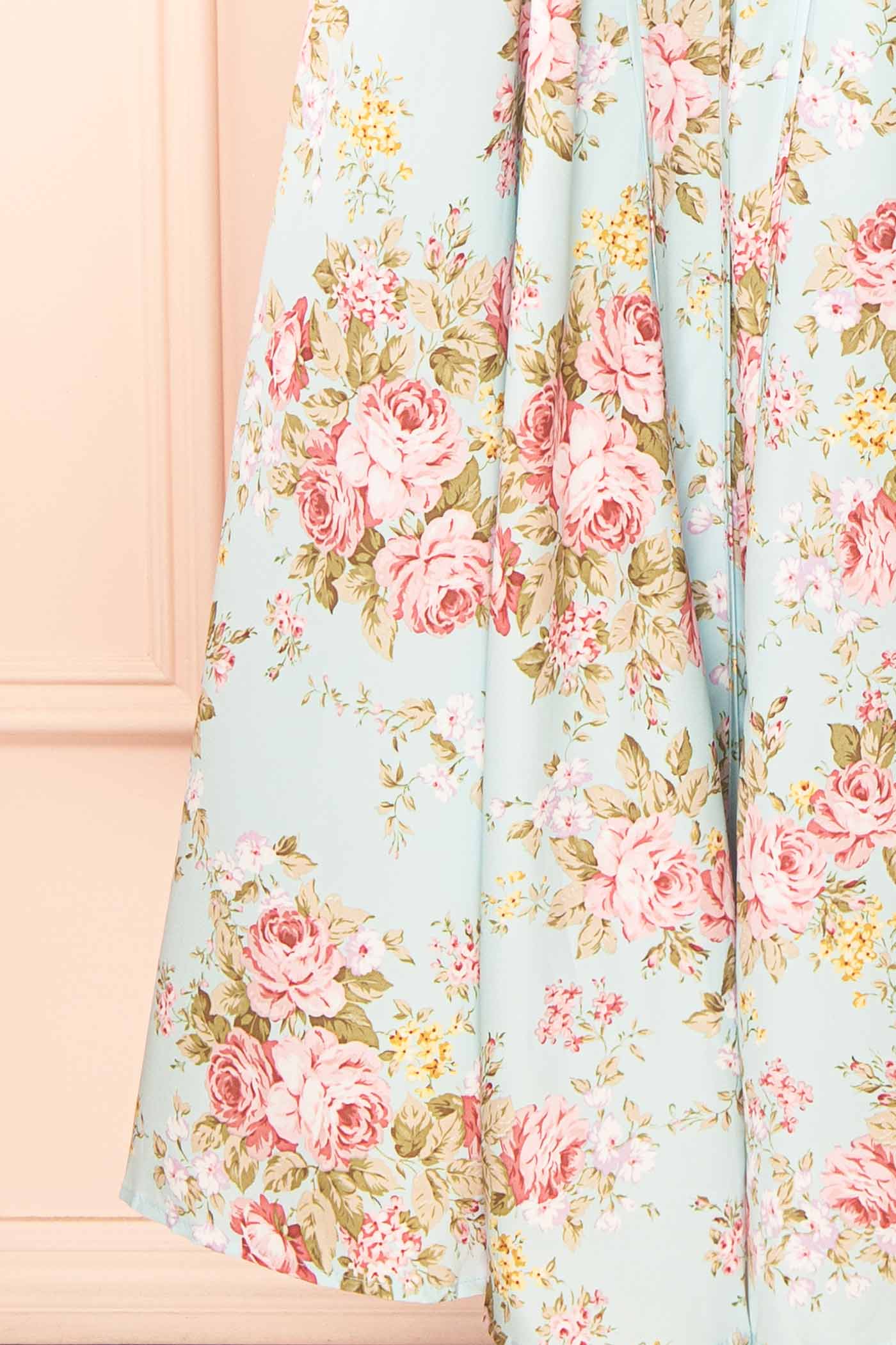 Laizette | Blue Floral A-Line Midi Dress