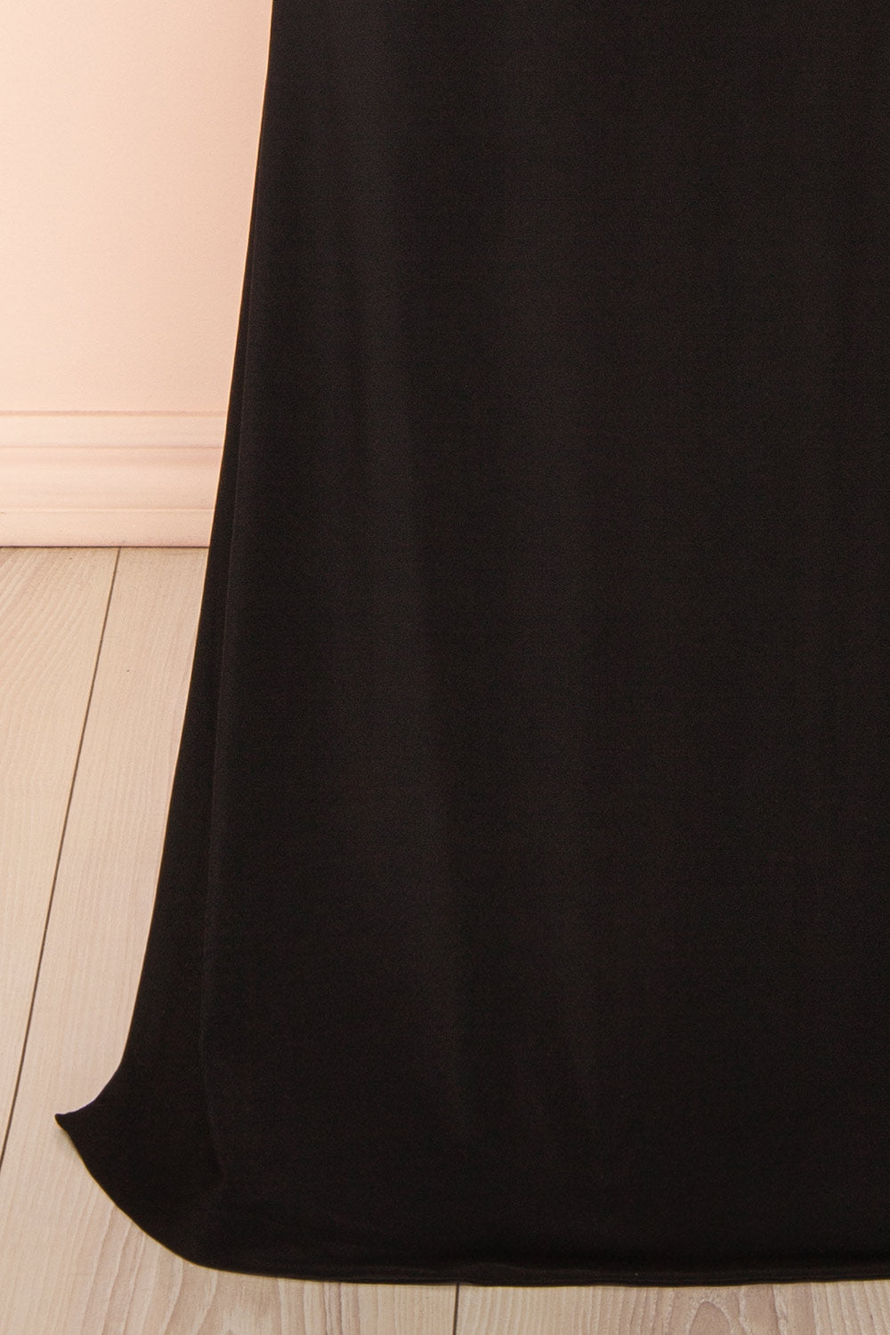 Lindy Black | Fitted Open Back Maxi Dress with Versatile Neckline