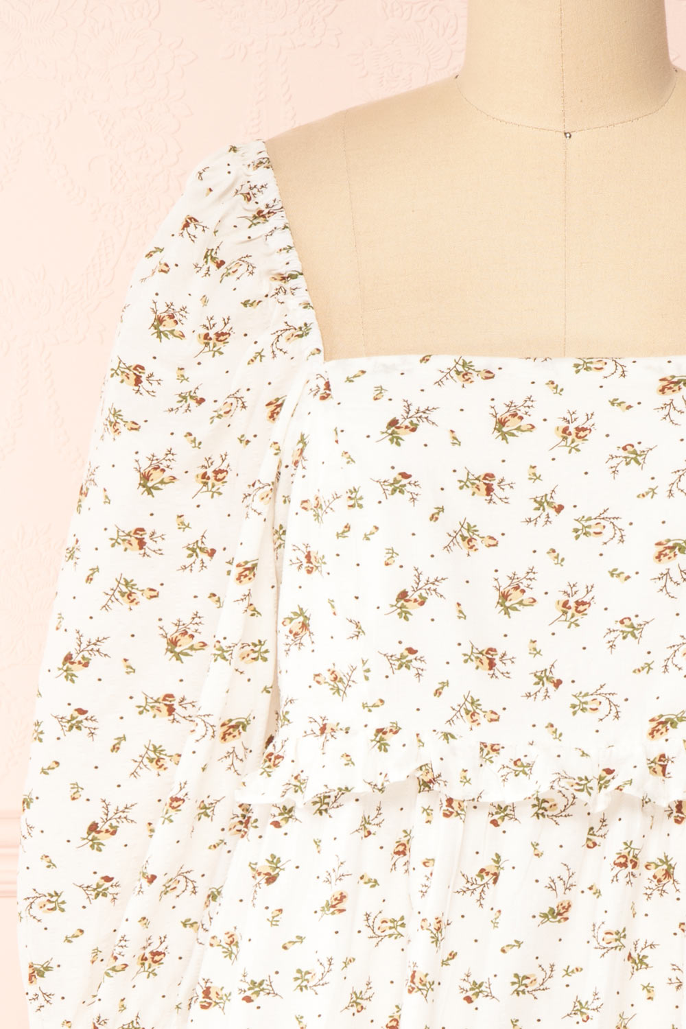 Linea | Floral Short Dress w/ Puffy Sleeves