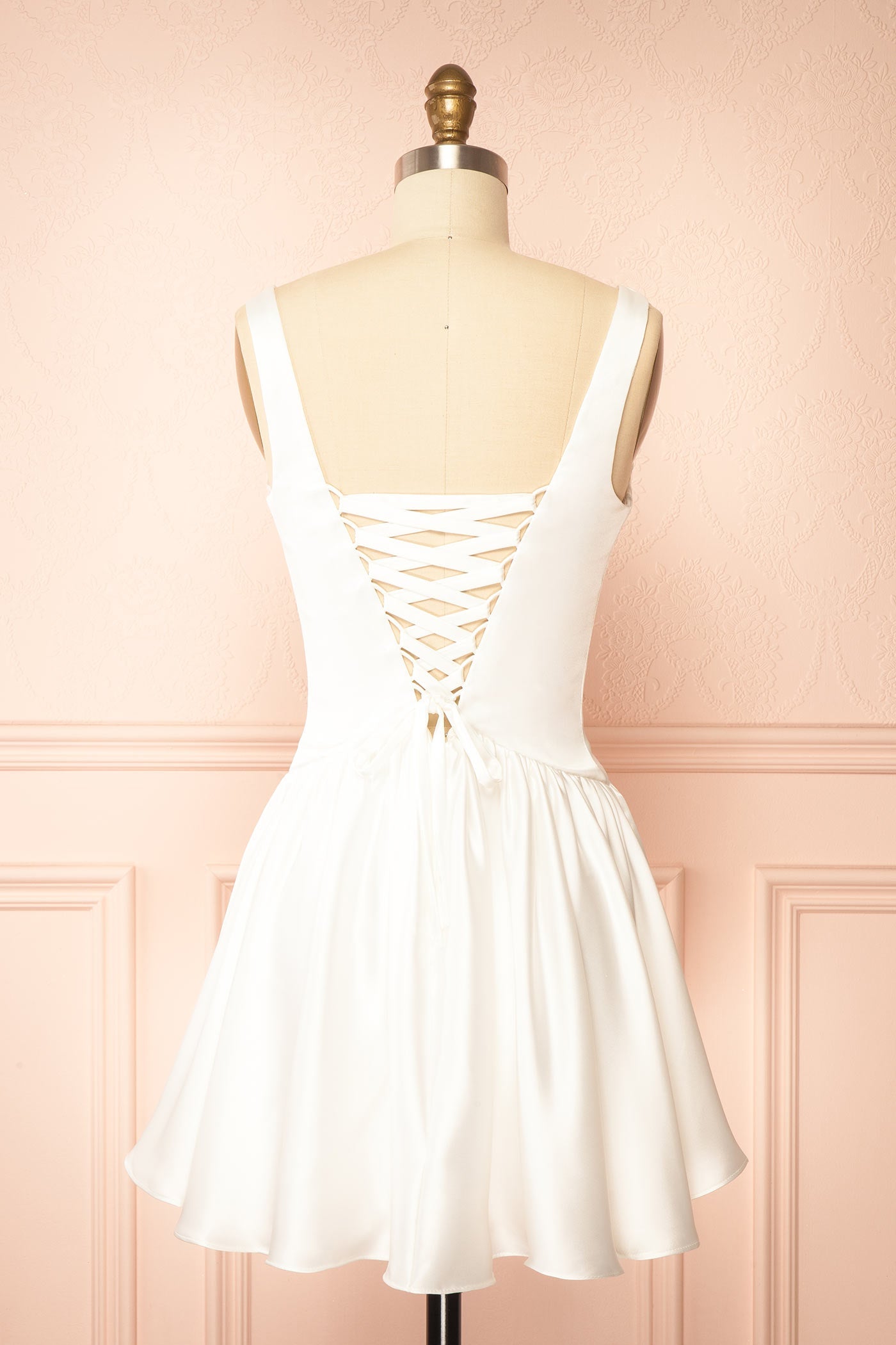 Melewen | White Satin Short Corset Dress