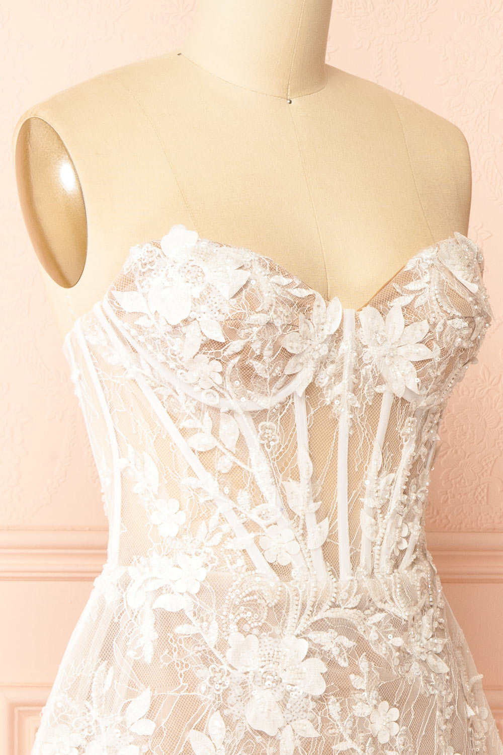 Nalah | White Short Corset Dress with Appliqués