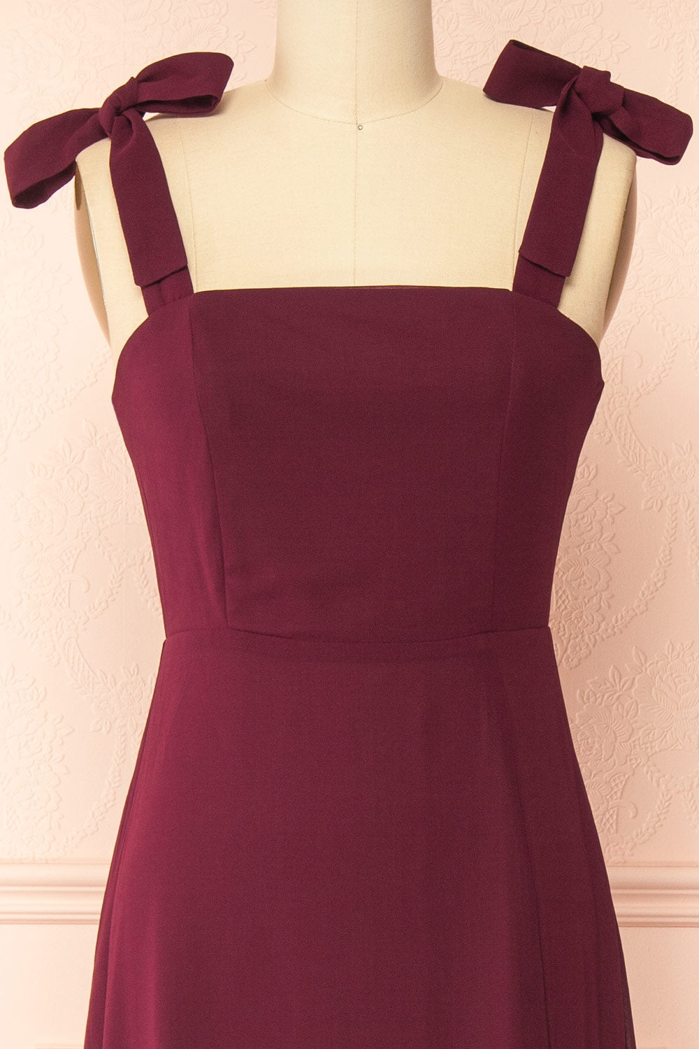 Neytiri Burgundy | Exclusive 1861 Straight Maxi Dress