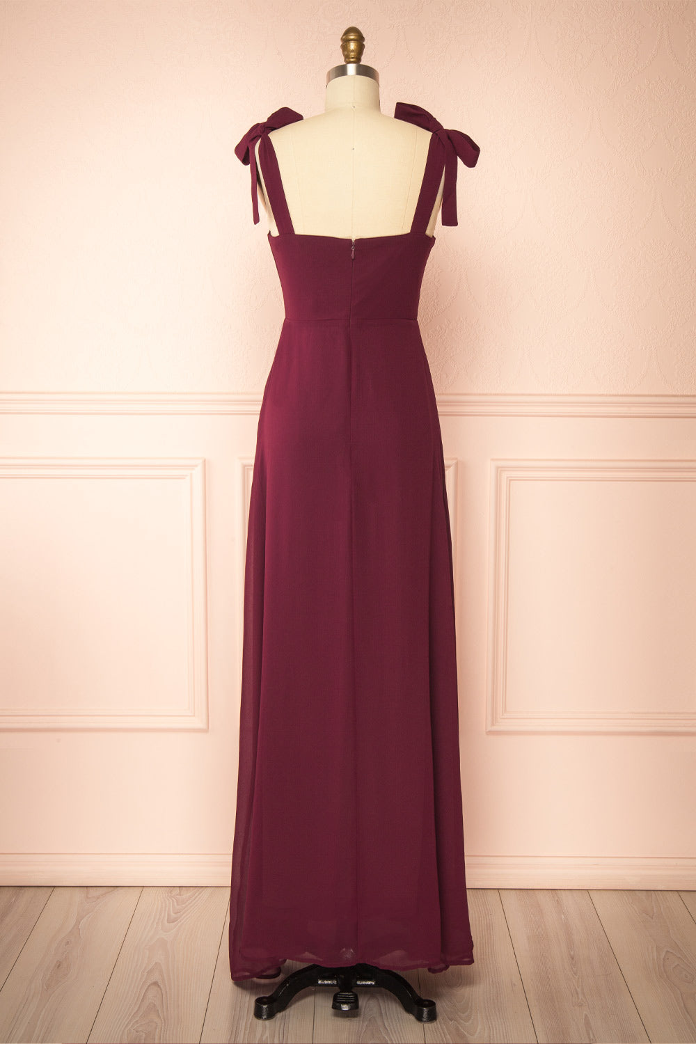 Neytiri Burgundy | Exclusive 1861 Straight Maxi Dress