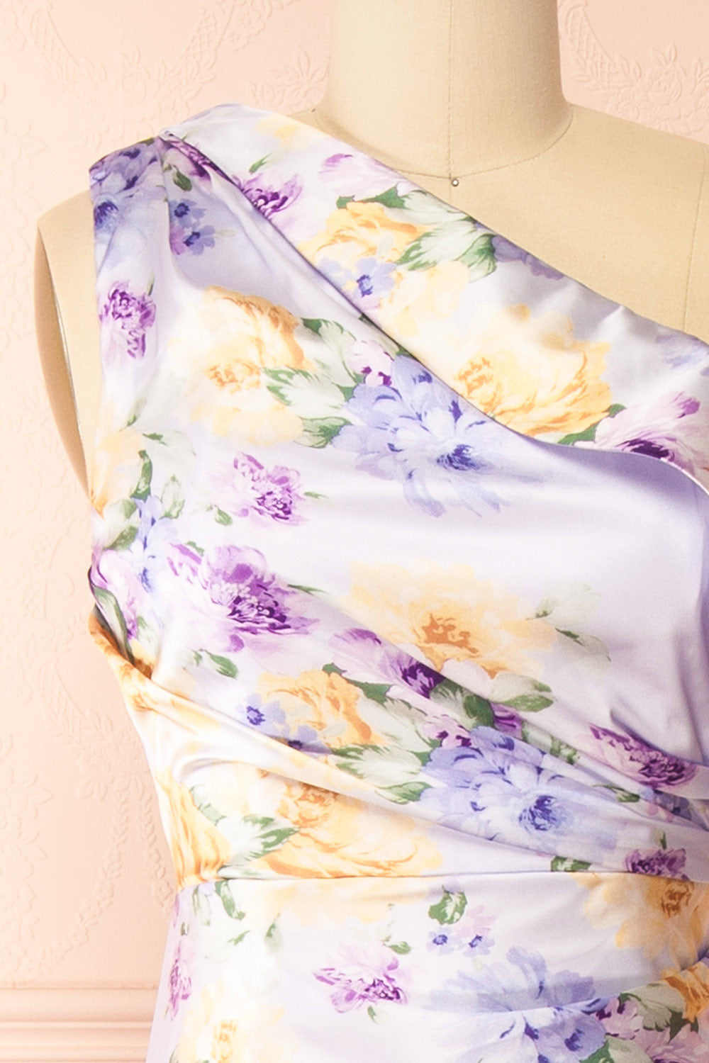 Nymara | One-Shoulder Lilac Dress with Slit